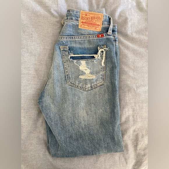 Lucky brand ripped jeans - Picture 2 of 5